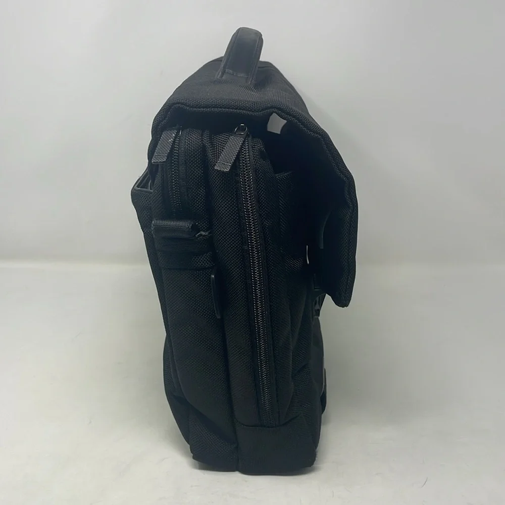 Tumi T-Tech Network Laptop Bag🖤